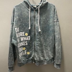 Women’s Smiley World zip up sweater size small